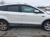 Ford Escape Titanium 1FMCU9J9XFUA00345 снимка