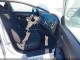 Hyundai Elantra Se/Value/Limited KMHD84LF2HU219575 photo