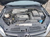 Volkswagen Tiguan Comfortline/Highline/Special Edition/Trendline WVGJV7AX7FW511975 снимка