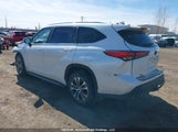 Toyota Highlander Hybrid Xle/Hybrid Bronze Edition 5TDKBRCH2PS575720 photo