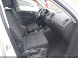 Volkswagen Tiguan Comfortline/Highline/Special Edition WVGJV7AX5GW593626 photo