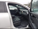 Kia Sorento 5XYPKDA18JG372852 снимка