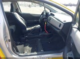 Toyota Yaris JTDJTUD36CD511748 снимка