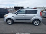 Kia Soul 2.0L 2U/2.0L 4U/2.0L 4U Burner/2.0L 4U Luxury/2.0L 4U Retro KNDJT2A62D7490397 fotografie