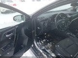 Toyota Corolla Im JTNKARJEXHJ548089 снимка