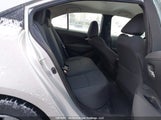 Toyota Corolla 5YFBPRBE3LP124100 fotografie