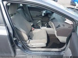 Honda Civic Lx 2HGFB2F52CH111167 снимка
