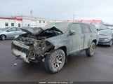 Toyota 4Runner Sr5 JTEBU5JR2J5494935 снимка