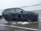 Toyota Highlander Platinum 5TDFZRBH2NS187589 снимка