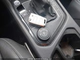 Volkswagen Tiguan Se/Sel/Sel R-Line Jet-Black/Sel R-Line 3VV2B7AX5KM089623 снимка