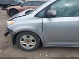 Toyota Sienna Le V6 5TDKK3DCXCS238254 снимка