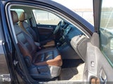 Volkswagen Tiguan S/Se/Sel/R-Line WVGJV7AX6FW570323 снимка