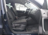 Volkswagen Tiguan Comfort/High/R-Line/Sp Ed WVGJV7AX3GW010650 fotografie