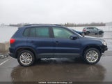 Volkswagen Tiguan Comfort/High/R-Line/Sp Ed WVGJV7AX5GW584229 photo