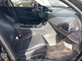 Jaguar Xe Prestige SAJAK4FX6JCP39210 снимка