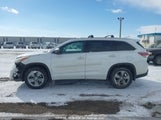 Toyota Highlander Limited/Ltd Platinum 5TDDKRFH5FS181356 fotografie