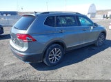 Volkswagen Tiguan Comfortline 3VV2B7AXXJM103613 fotografie