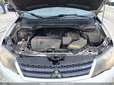 Mitsubishi Outlander Es JA4LT21W58Z602770 снимка
