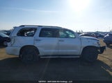 Toyota Sequoia Platinum 5.7L V8 5TDDY5G11FS116948 photo