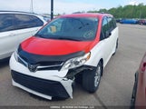 Toyota Sienna Le 5TDKZ3DC8JS935852 снимка