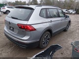 Volkswagen Tiguan Trendline 3VVFB7AX0RM191813 fotografie