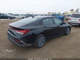Hyundai Elantra Preferred KMHLM4DG7SU027185 снимка