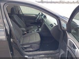 Volkswagen Golf 3VW217AU2FM103018 снимка