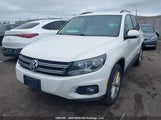 Volkswagen Tiguan S/Se/Sel/R-Line WVGJV3AX4EW514758 fotografie