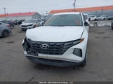 Hyundai Tucson Essential Awd KM8JBCAEXNU074712 снимка