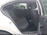 Volkswagen Jetta 2.0L Trendline/2.0L Trendline+ 3VW2K7AJ1CM368527 fotografie
