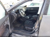 Nissan Rogue S/Sl/Sv 5N1AT2MT2EC823753 fotografie