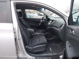 Hyundai Tucson Limited/Sport And Eco/Se KM8J33A4XGU239052 fotografie