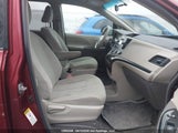 Toyota Sienna 5TDZK3DC8BS074435 снимка