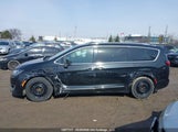 Chrysler Pacifica Hybrid Touring-L 2C4RC1L72JR355272 снимка