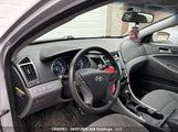 Hyundai Sonata Gl 5NPEB4AC4DH627020 снимка