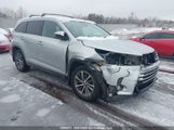 Toyota Highlander Xle 5TDJZRFH9KS604903 снимка
