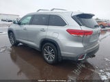Toyota Highlander Xle 5TDJZRFH9KS604903 снимка