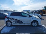 Toyota Yaris JTDKT903895275422 снимка