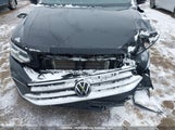 Volkswagen Tiguan Highline R-Line 3VV4B7AX2RM069817 photo