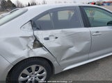 Toyota Corolla Le 5YFBPMBE4NP320200 fotografie