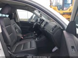 Volkswagen Tiguan Comfortline/Highline/Special Edition WVGJV7AX3GW547342 fotografie