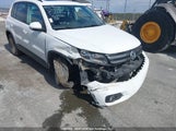 Volkswagen Tiguan Comfortline/Highline/Special Edition WVGJV7AX3GW547342 снимка
