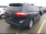 Toyota Sienna Le V6 5TDKZ3DC3JS934740 снимка