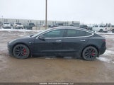 Tesla Model 3 5YJ3E1EB3JF109618 fotografie