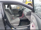 Toyota Corolla S/Le/Xle 2T1BU4EE4AC193737 снимка