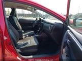 Toyota Corolla 2T1BURHE0JC084247 снимка