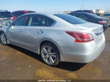 Nissan Altima 1N4BL3AP8DN508020 fotografie