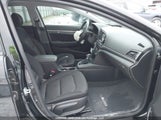 Hyundai Elantra Gl Se KMHD84LF9JU512279 photo