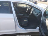 Hyundai Sonata Essential 5NPE24AF7KH802304 снимка