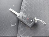 Toyota C-Hr Xle/Le/Night Shade/Limited JTNKHMBX8M1098483 снимка